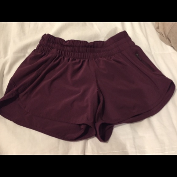 maroon lululemon shorts